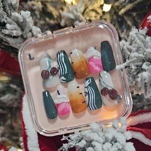 Starbucks themed 3d art Press-On Nail Set